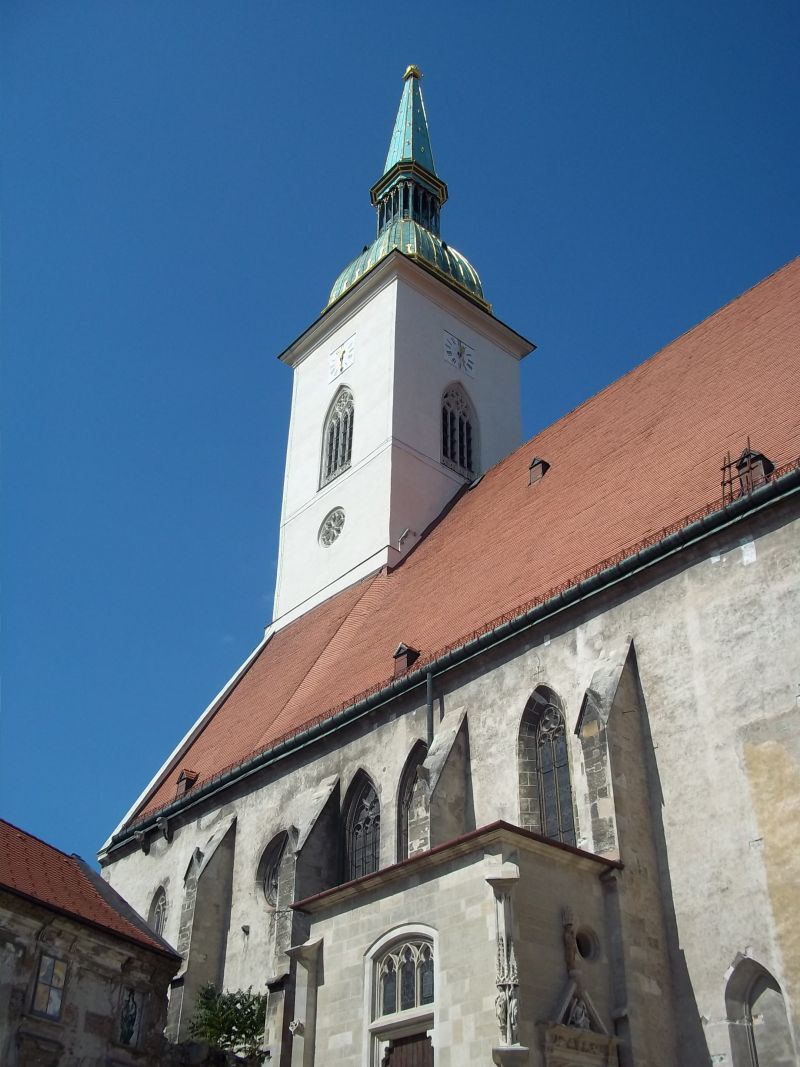 Szent Márton székesegyház Pozsonyban, kerékpártúra társat keresek
